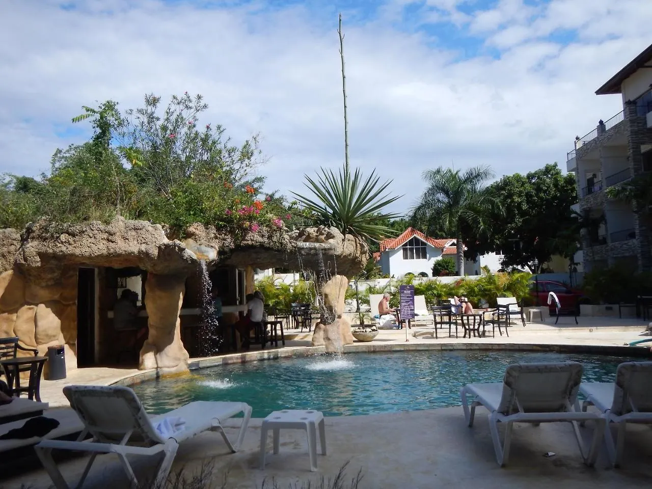 Апартаменты Grand Laguna Beach Сосуа